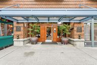 2nd Ave-3005-004.jpg