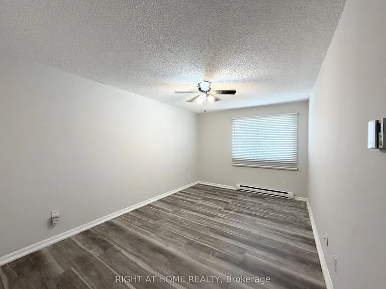1010 Glen St #91 — Photo 16