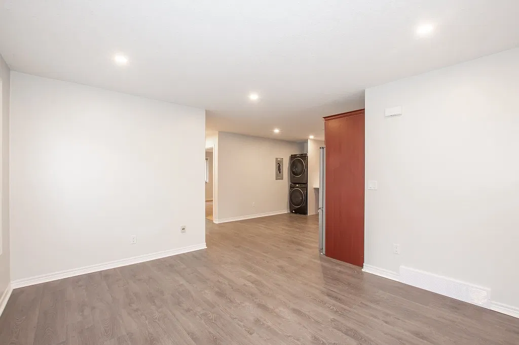262 Deere Street - 1 — Photo 4