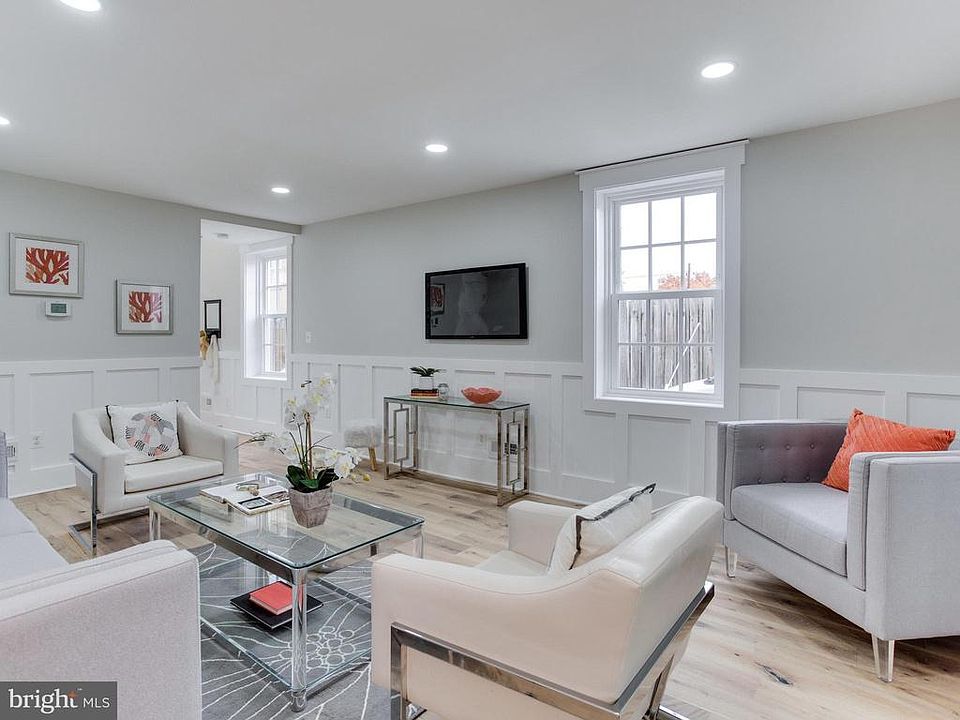 First Floor - living area