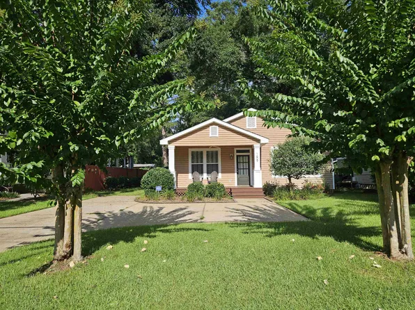 1609 N Martin Luther King Jr Blvd, Tallahassee, FL 32303