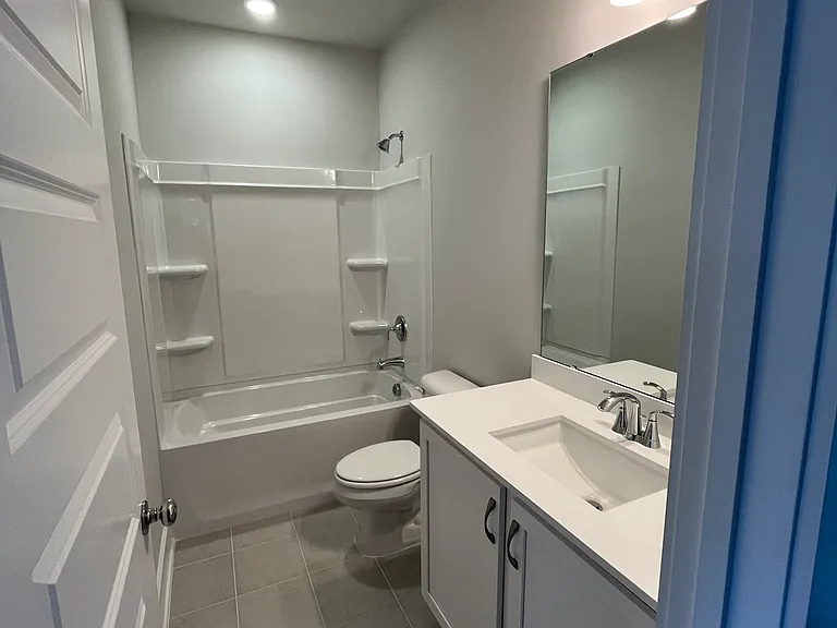 335 Beacon Dr — Photo 26