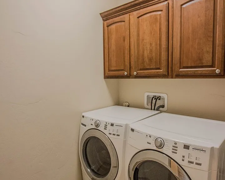 1155 Santiago St — Photo 15