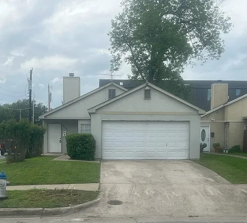 4301 Munger Ave Photo 1