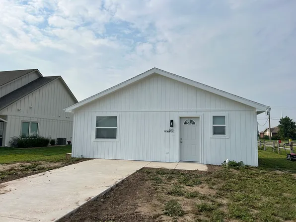 1013 Lingonberry Ln, Lindsborg, KS 67456