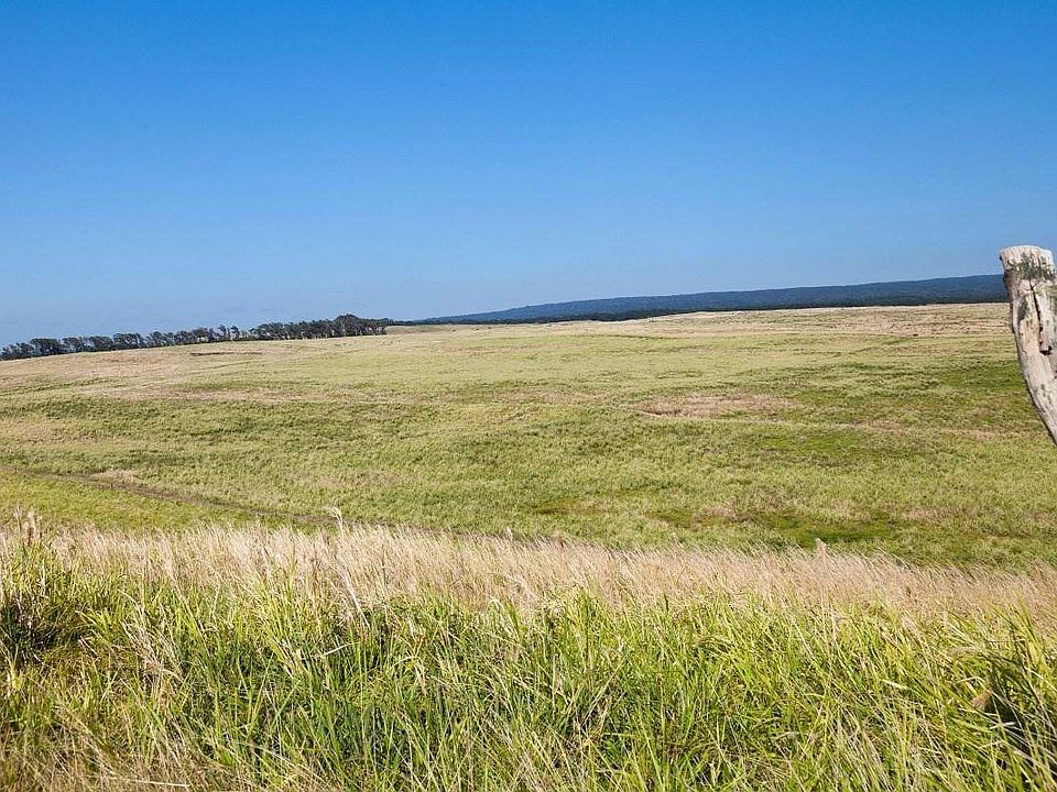 2nd image of Kaalualu Rd