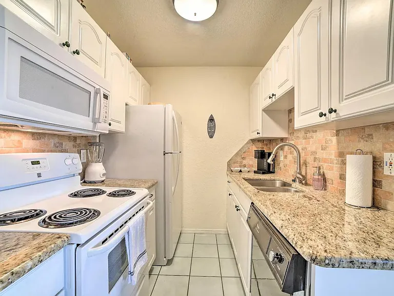 14428 Compass St #208 — Photo 9