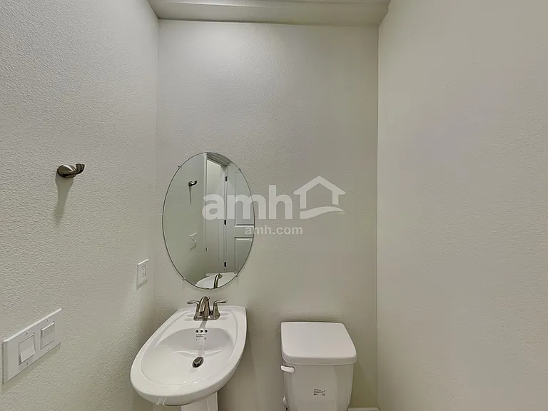 1019 Grafton Ridge Dr — Photo 11