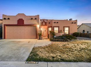 4446 Los Arboles Dr, Las Cruces, NM 88011