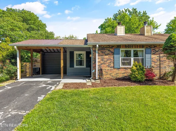 7563 NW Chatham Cir, Knoxville, TN 37909