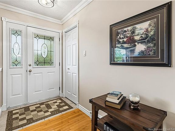 2nd image of 99 Fairview Knoll Dr