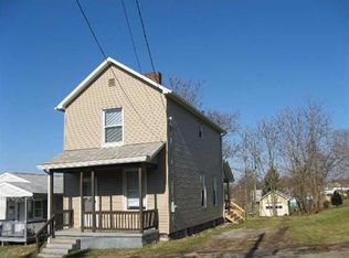 807 Chestnut St, New Castle, PA 16101