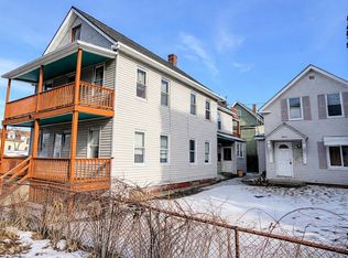 9 Barclay St, Worcester, MA 01604