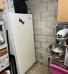 6 Monaco Ct — Photo 38