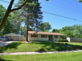 901 Havey Rd, Madison, WI 53704