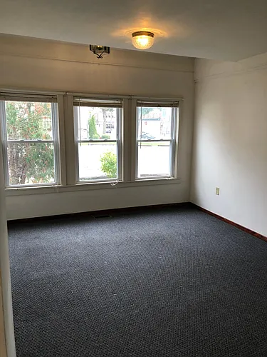204 Lockhart St #2 Photo 1