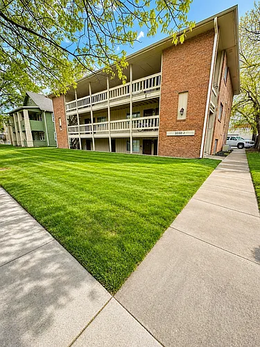 2032 J St #10 Photo 1