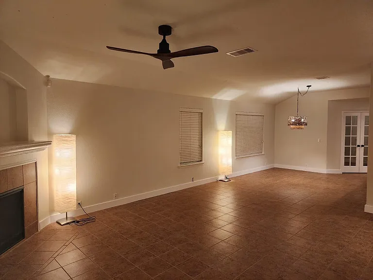 4519 Woodspring Glen Ln — Photo 39