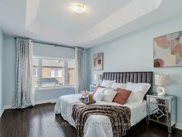 9 Humberstone Cres — Photo 13