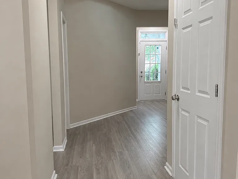 6010 Ellington Cv — Photo 5