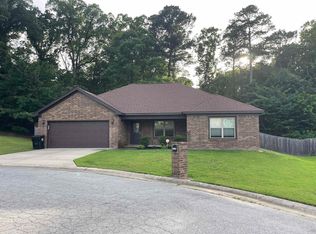 1220 English Oak Dr, Benton, AR 72019