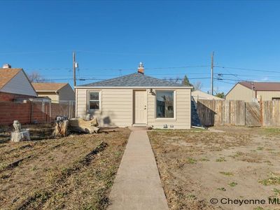 2512 E 9th St, Cheyenne, WY, 82001