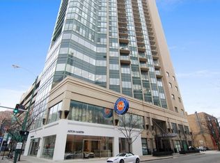 111 W Maple St APT 902, Chicago, IL 60610