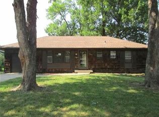 13400 E 41st Ter S, Independence, MO 64055