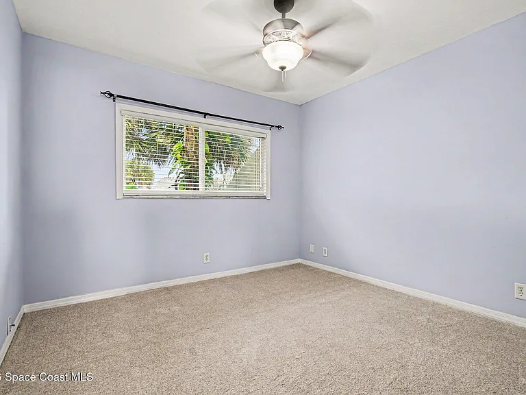 110 Skyline Blvd — Photo 14