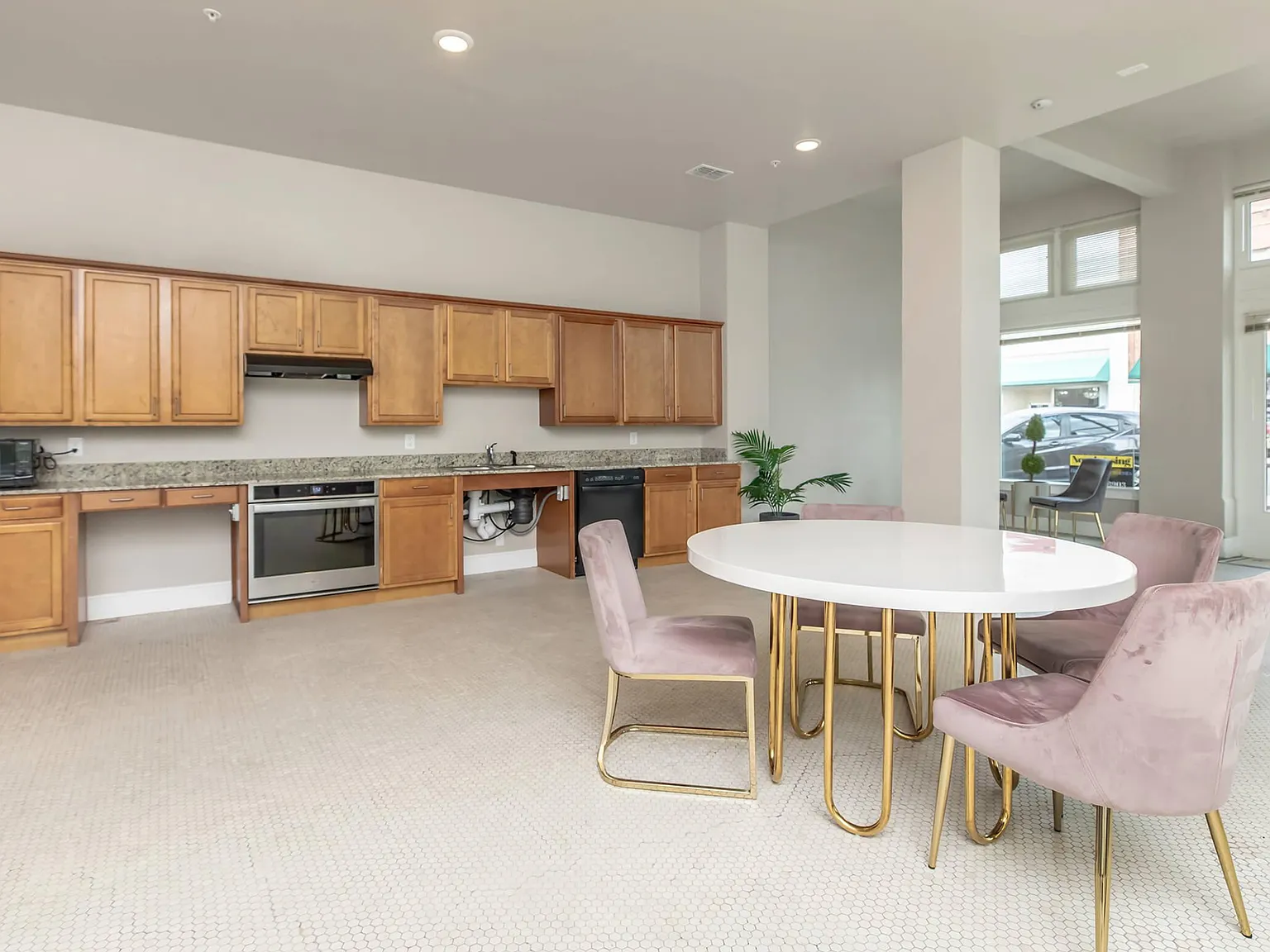 Baxter Lofts — Photo 1