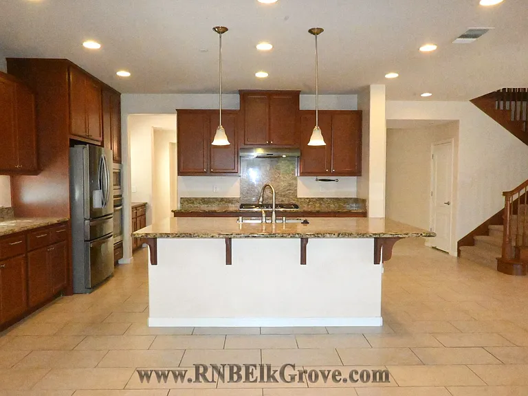 8280 Columbo Cir — Photo 10