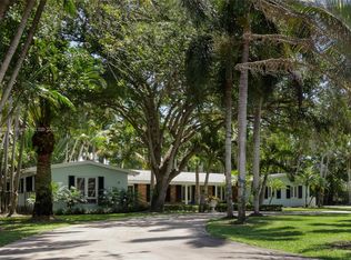 12121 SW 60th Ct, Pinecrest, FL 33156