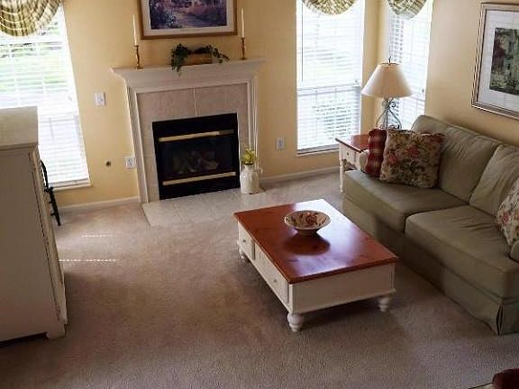 4th image of 112 Orchard Oak Dr