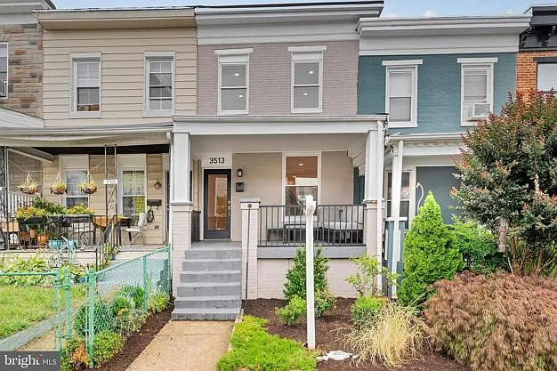 3513 Chestnut Ave — Photo 1