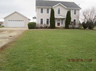 3877 E 2050th Rd, Serena, IL 60549