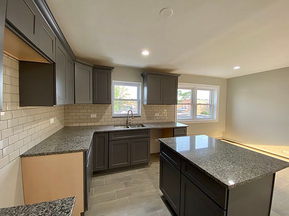 4th image of 5812 W 16th St #2N