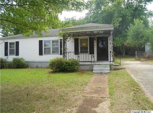 3111 Hillandale Rd NW, Huntsville, AL 35816