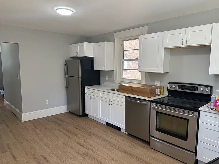 6 Weld Ave #1 — Photo 1