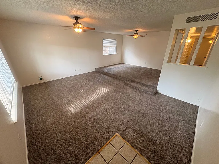 6116 N Marty Ave — Photo 3