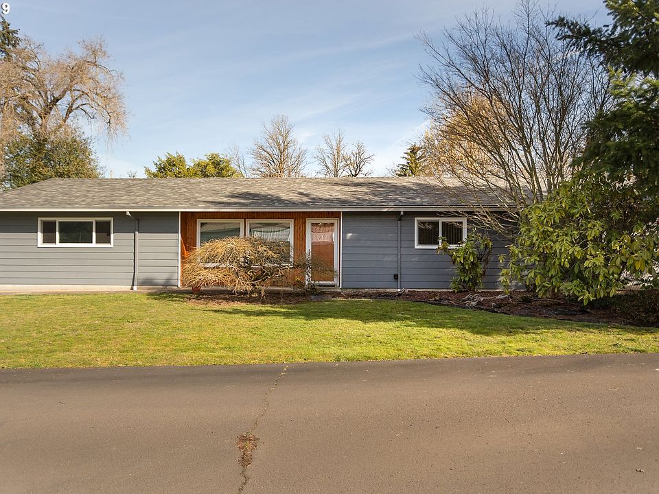 1st image of 14000 SE Rupert Dr