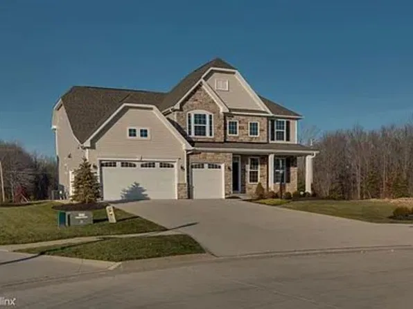 3287 Vitale Ct, Hudson, OH 44236
