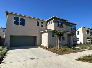 24533 Sonieta Ct, Corona, CA 92883