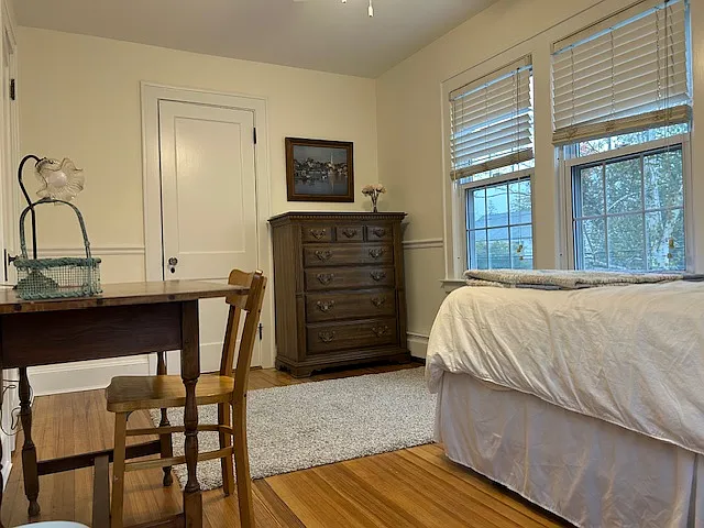 3rd bedroom with good sized dresser