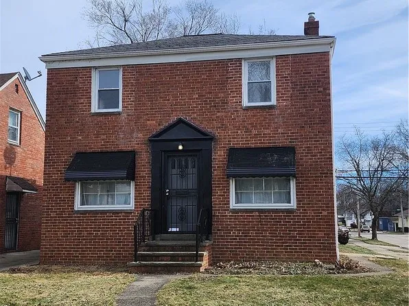 5435 Beechwood Ave, Maple Heights, OH 44137