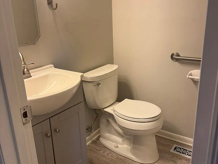 master bath (half bath)