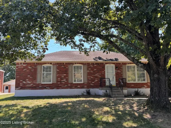 5301 Sprucewood Dr, Louisville, KY 40291