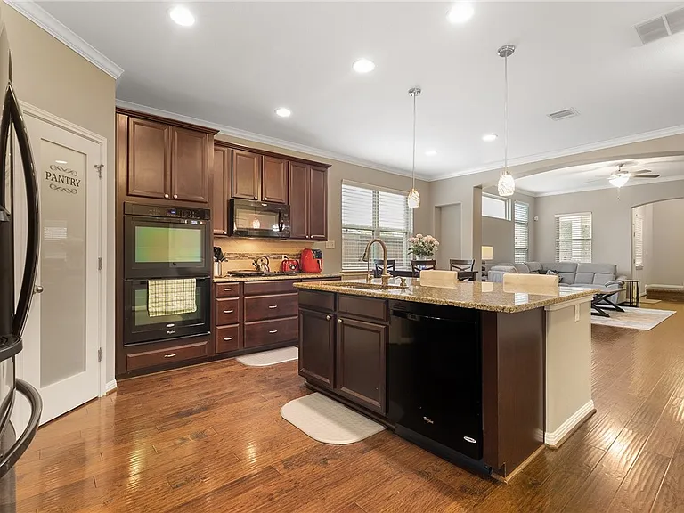 2700 Santa Domingo Dr — Photo 10