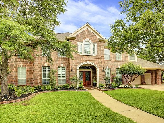 2nd image of 20402 Lakeland Falls Dr