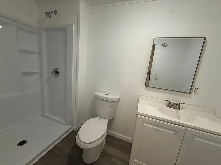 200 Painter Rd NE — Photo 16