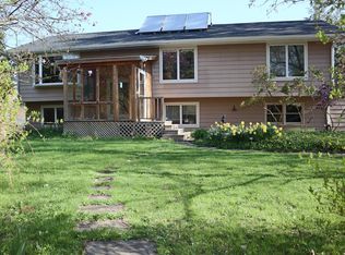 218 Strong St, Amherst, MA 01002